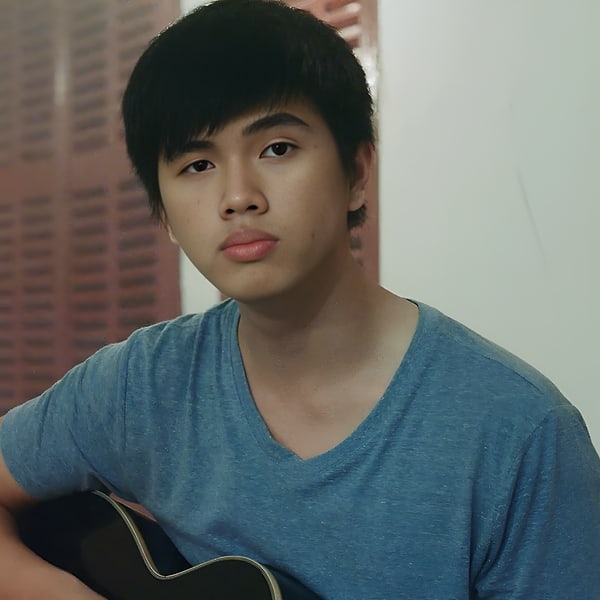 Charles Huỳnh