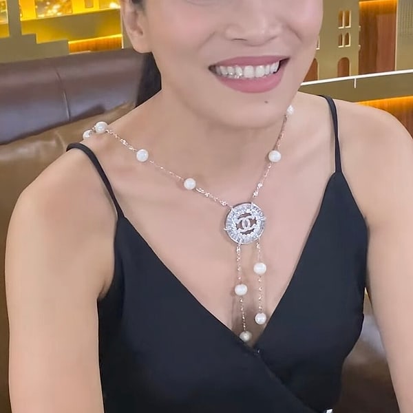 Hồng Ngọc