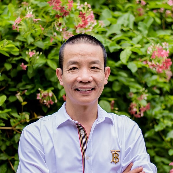 Nguyễn Vĩnh Tiến