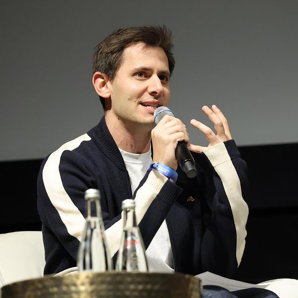 Benj Pasek
